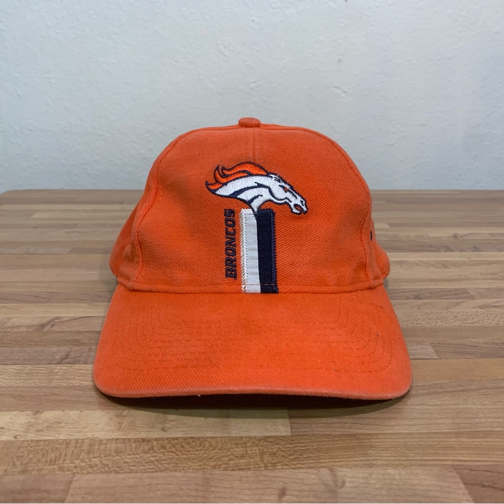 Vintage Logo 7 NFL Football Denver Broncos Adjustable Snap Back Hat Youth